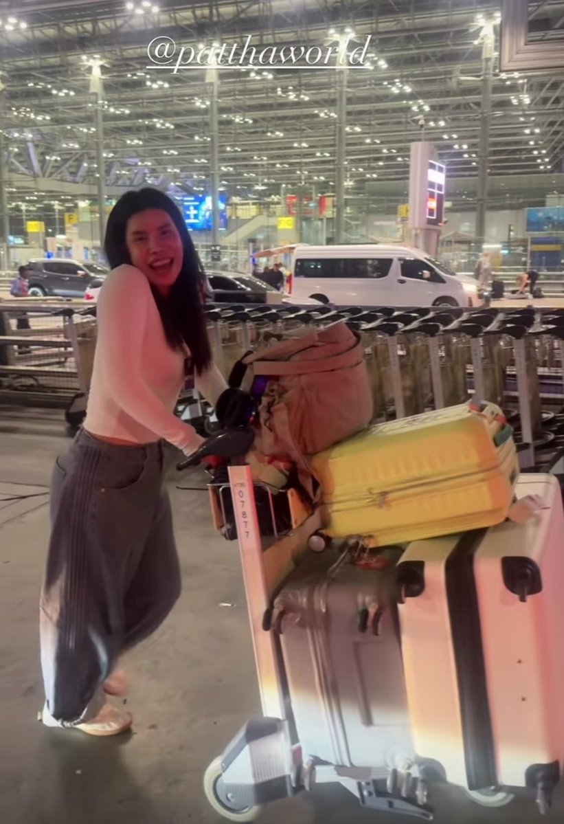 𝑛𝑎𝑛𝑎 ◡̈ tweet media