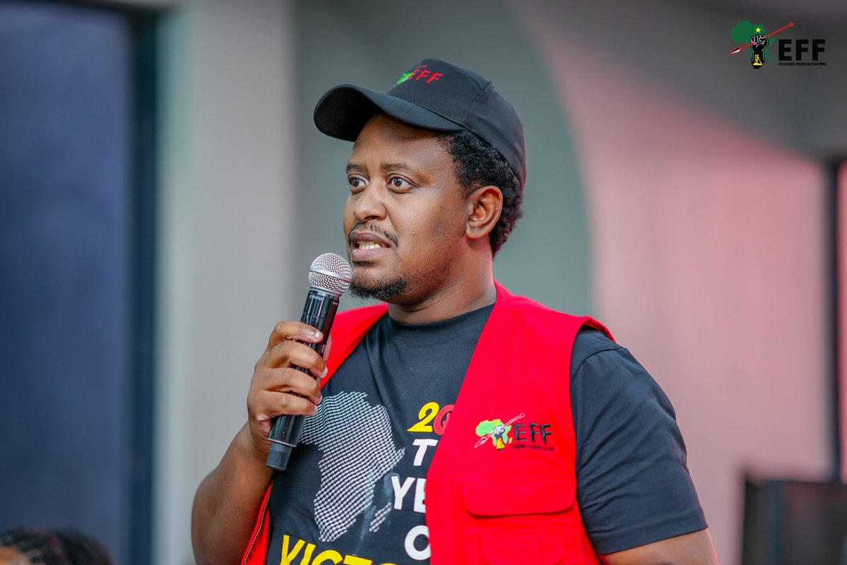 Sinawo Thambo tweet media