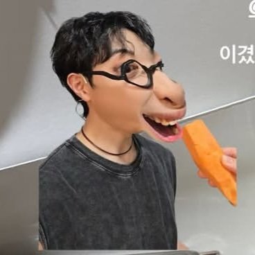 𝖩𝗂𝖺𝗇 tweet media