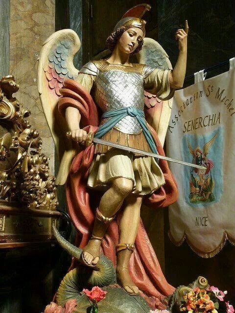 Pray The Rosary tweet media