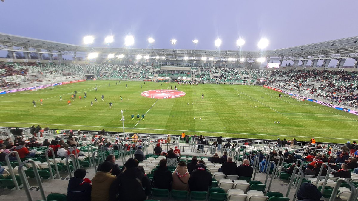 M a r c e l i tweet media