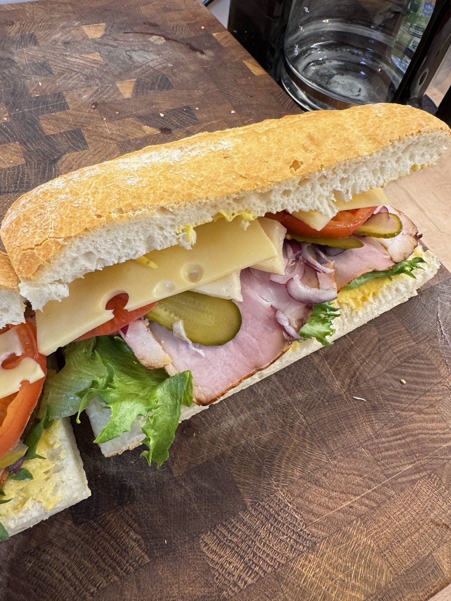 Обыкновенный цинизм tweet media