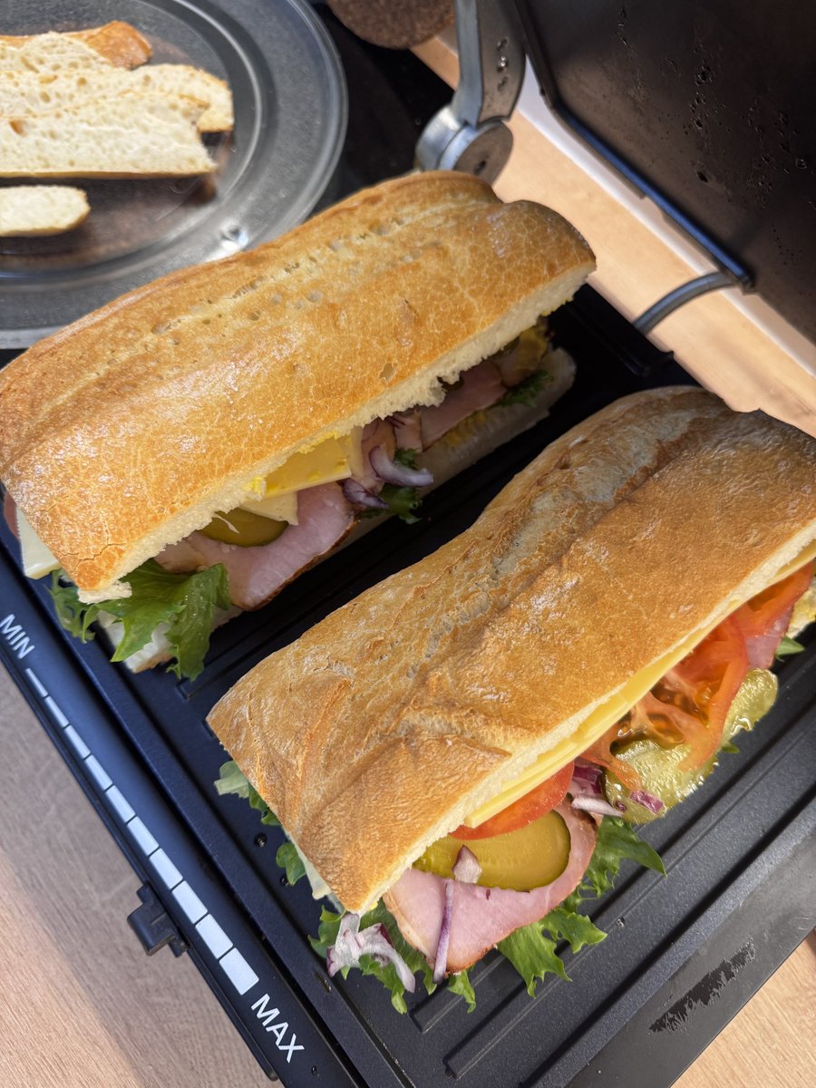 Обыкновенный цинизм tweet media