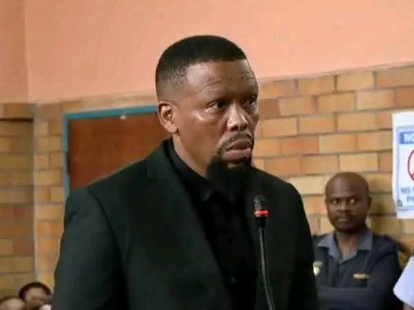 Kwena Molekwa tweet media