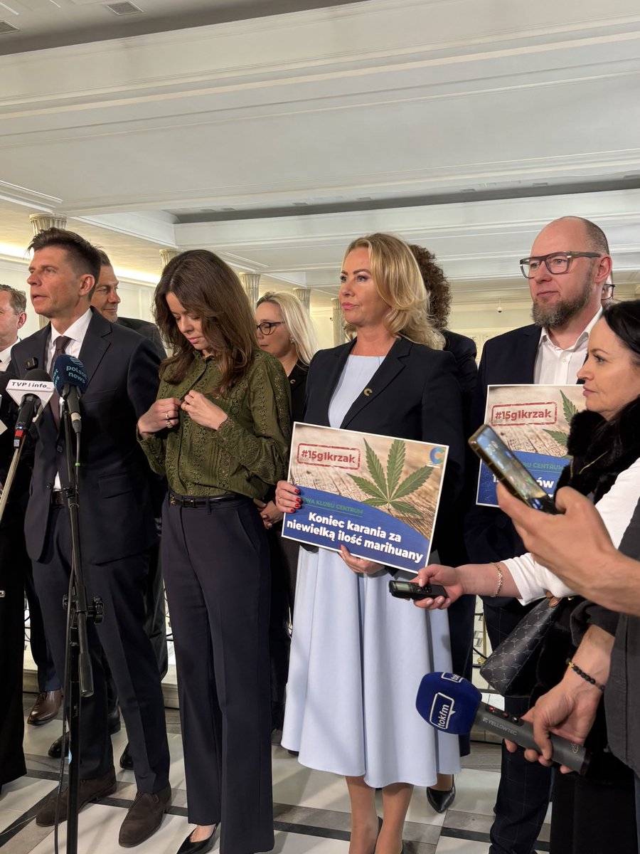 Izabela Bodnar tweet media