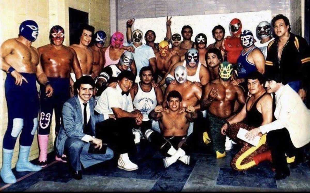 El Hijo del Santo tweet media