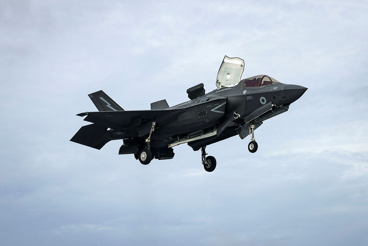 Defence Equipment & Support tweet media