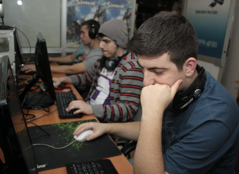 ramazqnk's tweet photo. @AuroraCS2_GG her round verdiğimizde acabamı derken biz https://t.co/pP8R5Mfw0L