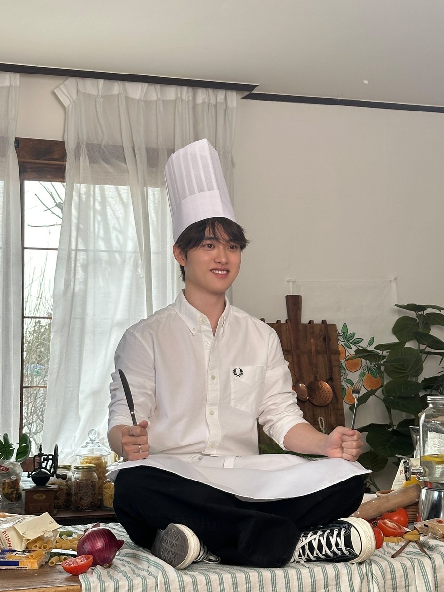 260327 | 😍❤️ DOH KYUNGSOO
THE 3RD OFFICIAL FANCLUB

📸 𝘿𝙊𝙃'𝙨 𝙍𝙀𝘾𝙄𝙋𝙀 𝘽𝙚𝙝𝙞𝙣𝙙

<𝘿𝙊𝙃'𝙨 𝙍𝙀𝘾𝙄𝙋𝙀> 🧑‍🍳

📷 dohkyungsoo_offcl update

🔗dohkyungsoo.bstage.in/shop/kr/member…

#DOHs_RECIPE #KYUNGSOO #DohKyungSoo
#도경수 #경수 #ドギョンス #都暻秀 <a href="/DOHKYUNGSOO_X/">도경수(DOH KYUNG SOO) OFFICIAL</a>