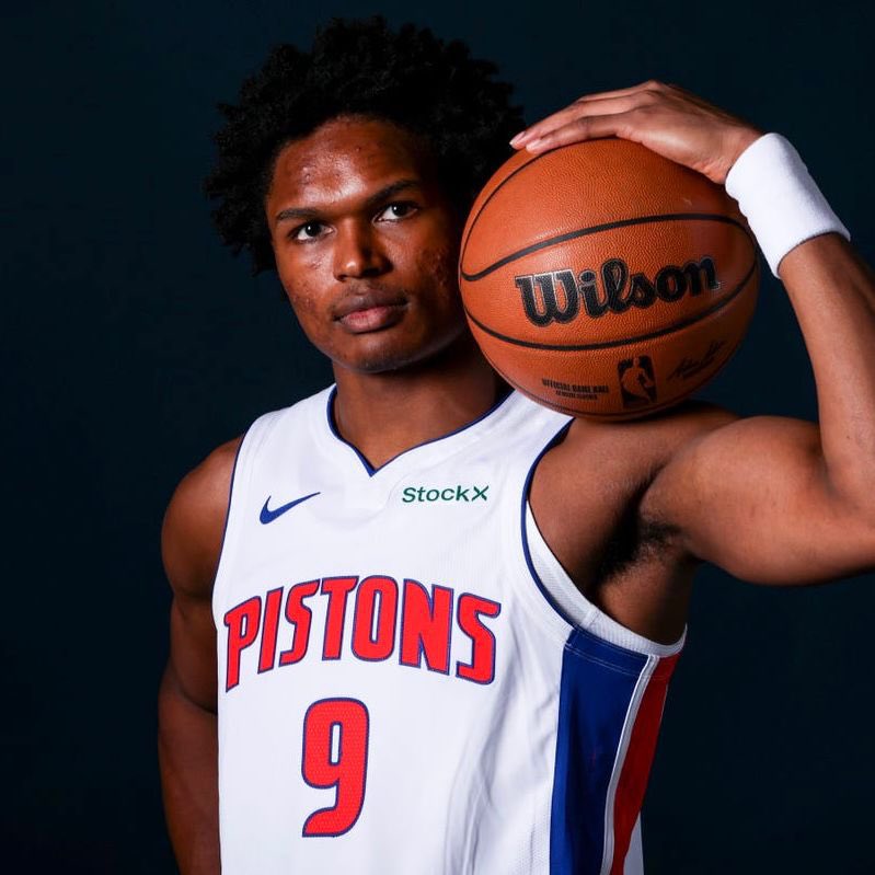 NBA Retweet tweet media