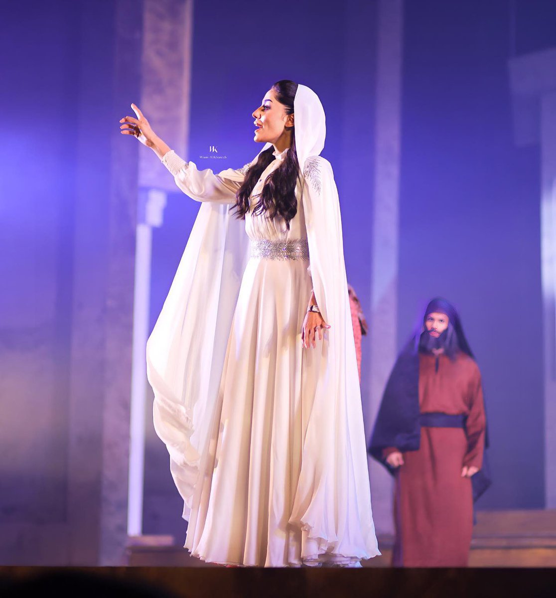 Elham Pinterest tweet media