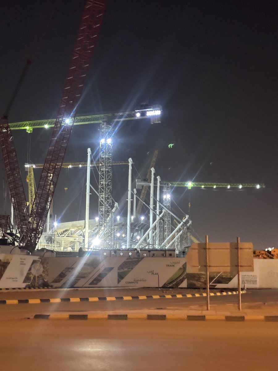 MSkyline tweet media