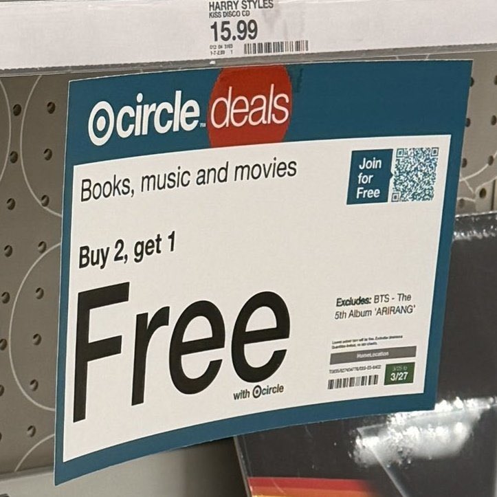 PinKpop_insider's tweet photo. 🚨 #BREAKING Target has a discount and a free deal “Buy 2 get 1 free” for #HARRYSTYLE’s new album which excludes #BTS “ARIRANG” on this free deal showing the High Global demand of #BTS’ new album has!!! https://t.co/0kD0Y2LWeV