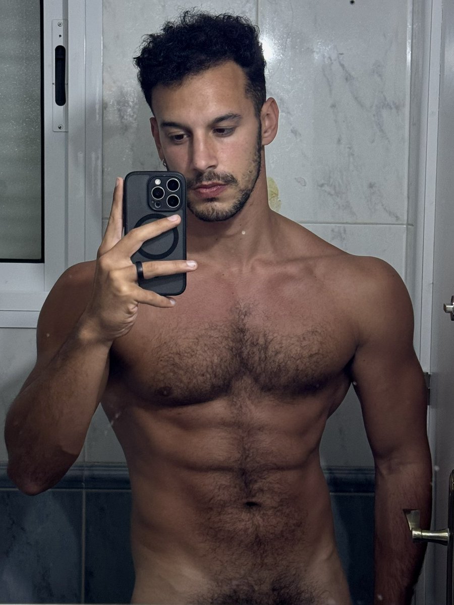 johnnyrichs tweet media