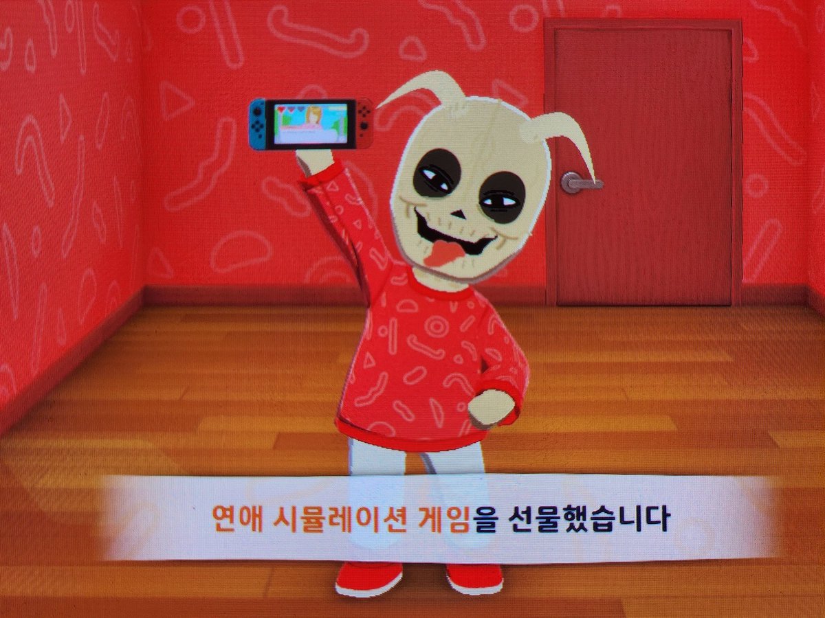 soregadrhdro's tweet photo. 치다루마한테 미연시 게임 줬더니 혼자 구석에서 게임만 하는게 개웃김 https://t.co/n8llEERyiW