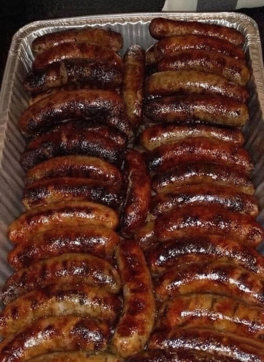 Emily 🦋 tweet media