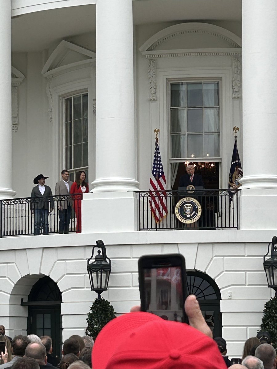 Toby Capion tweet media