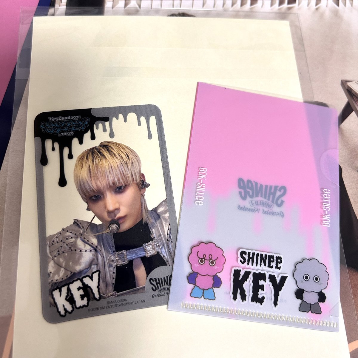 イ尹尹 tweet media