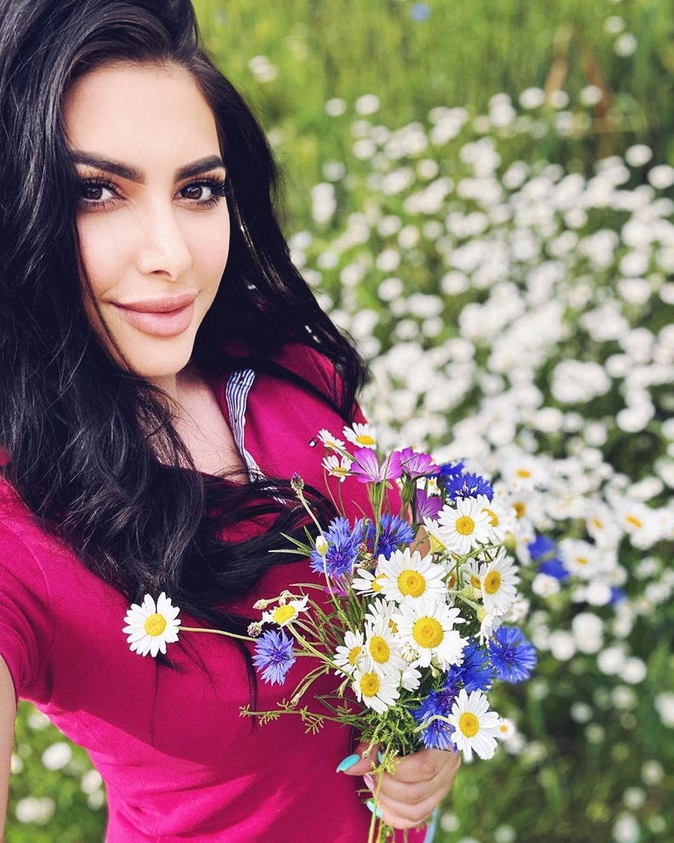 Farah Laith tweet media