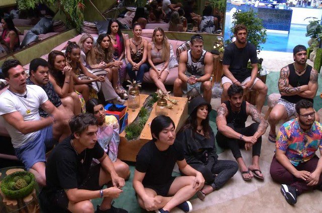 Central Reality tweet media