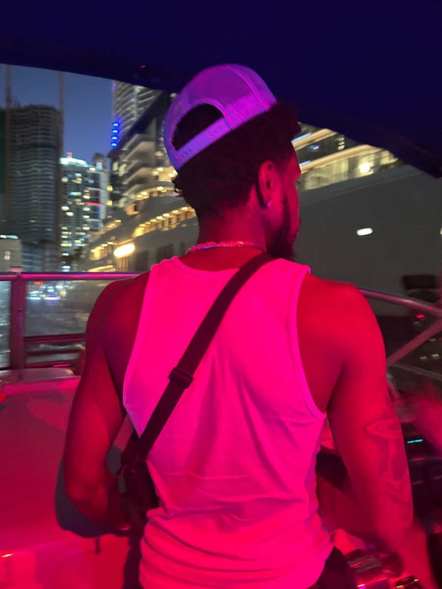 Back$hotBully🐰🐰 tweet media