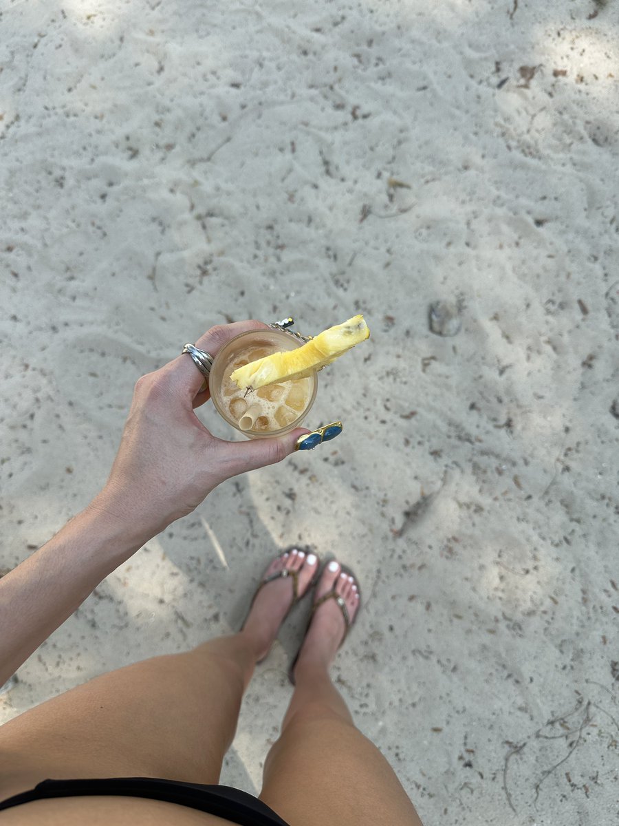 Reine Blanca 🫦🇩🇿 tweet media