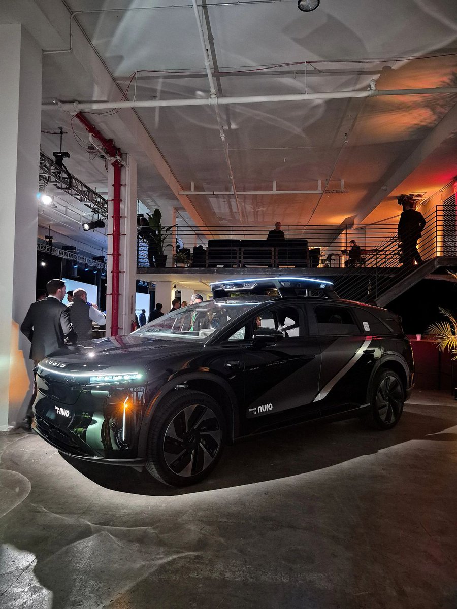 Lucid🚀🚀 tweet media