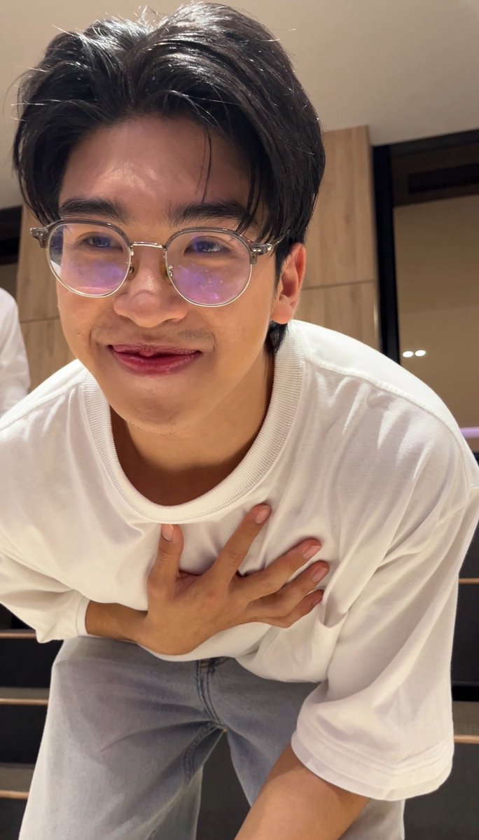 เจิ้นจะเลิกติ่งแล้ว ₍ᐢ. .ᐢ₎ ₊˚⊹♡ tweet media