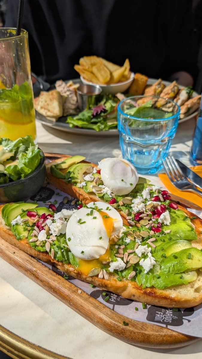 Hoe开 🏒 Gouvernement Français & US Hate Account tweet media