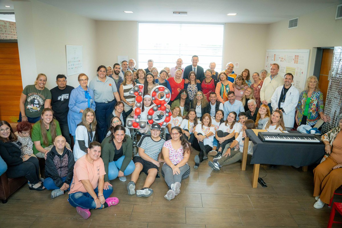 ¡FELICES 18 AÑOS PARA LA CASA DE RONALD MCDONALD!

Fue hermoso celebrar el cumpleaños de la <a href="/CasaRonaldAr/">Casa Ronald Argentina</a> junto a toda la comunidad que hace este lugar posible. Trabajar por el otro es una de las tareas más nobles, donde se conjuga el compromiso y la empatía, y por eso siempre