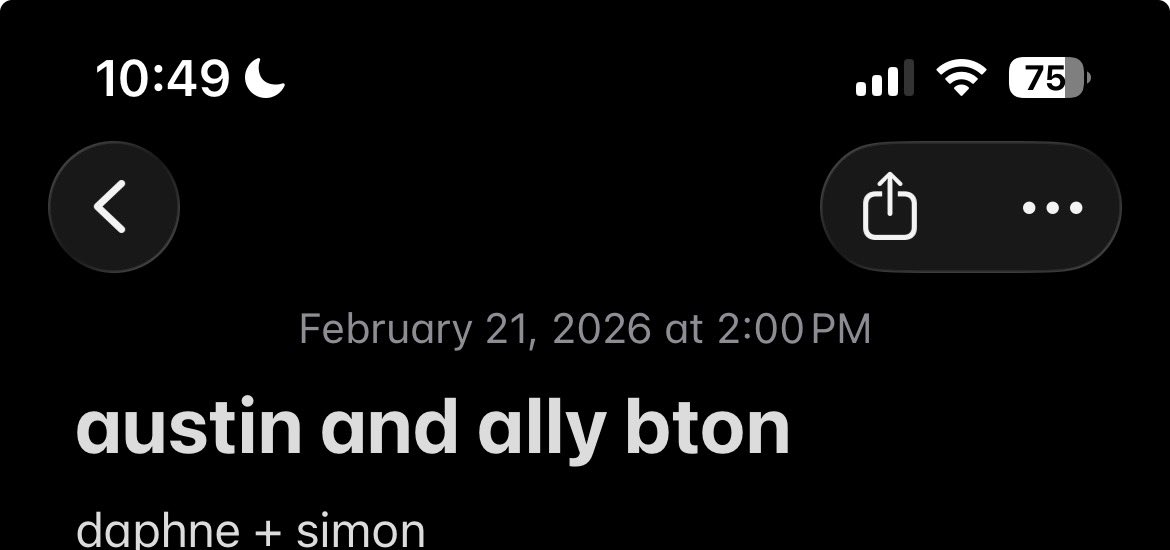 yunjin blue haired era tweet media