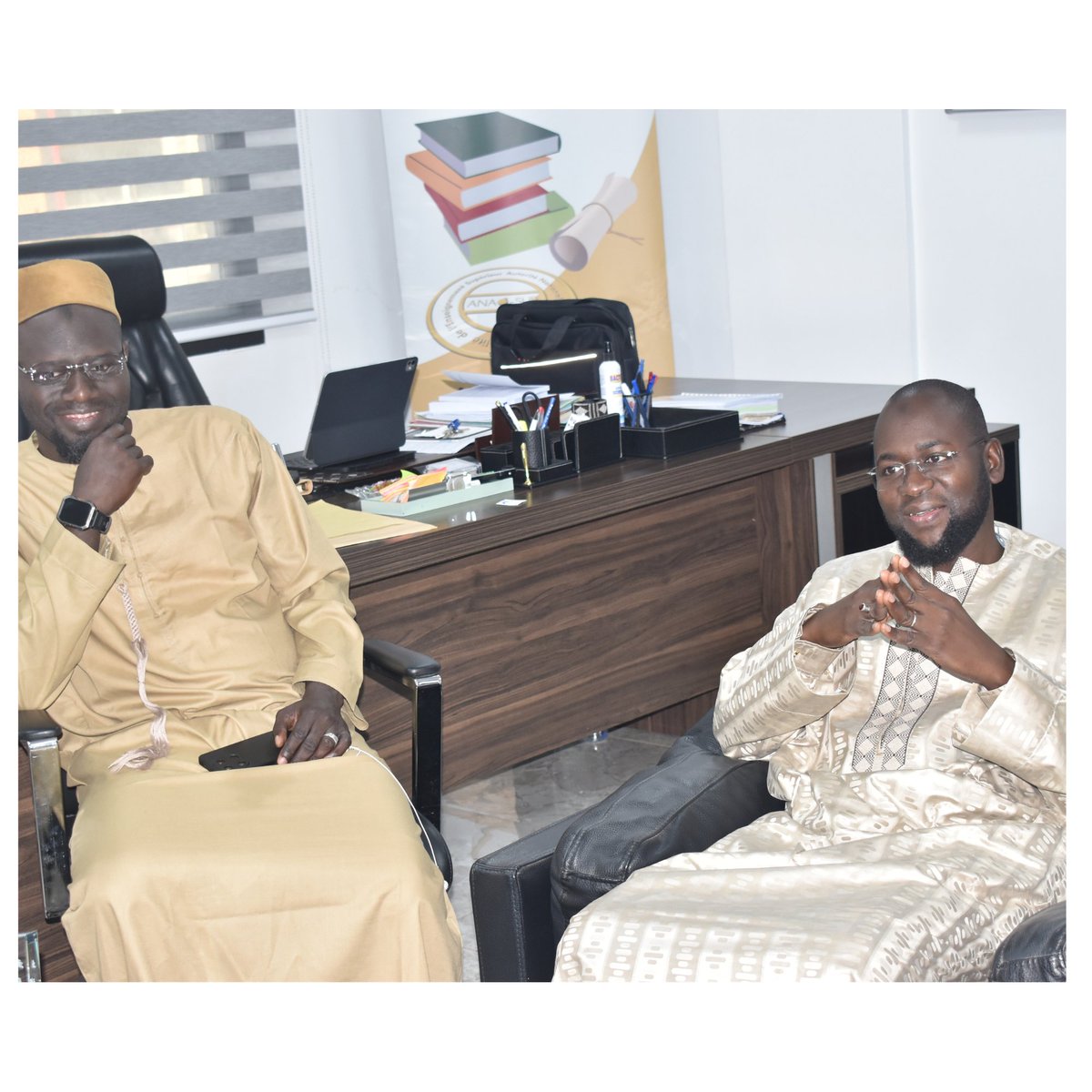 ANAQ-SUP tweet media