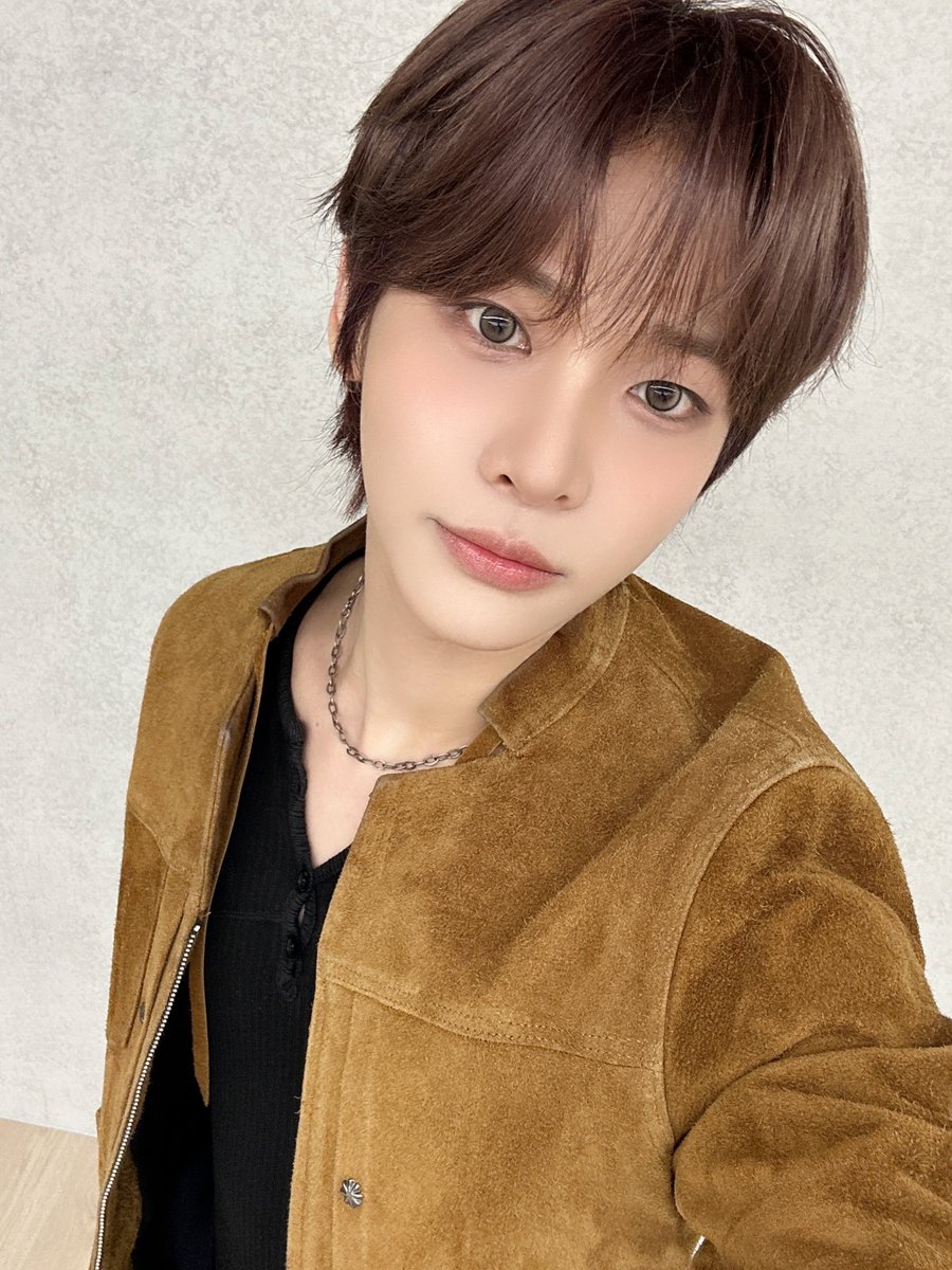 POW BASE tweet media