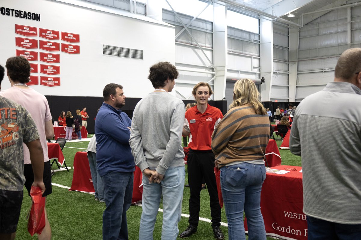 Western Kentucky University tweet media