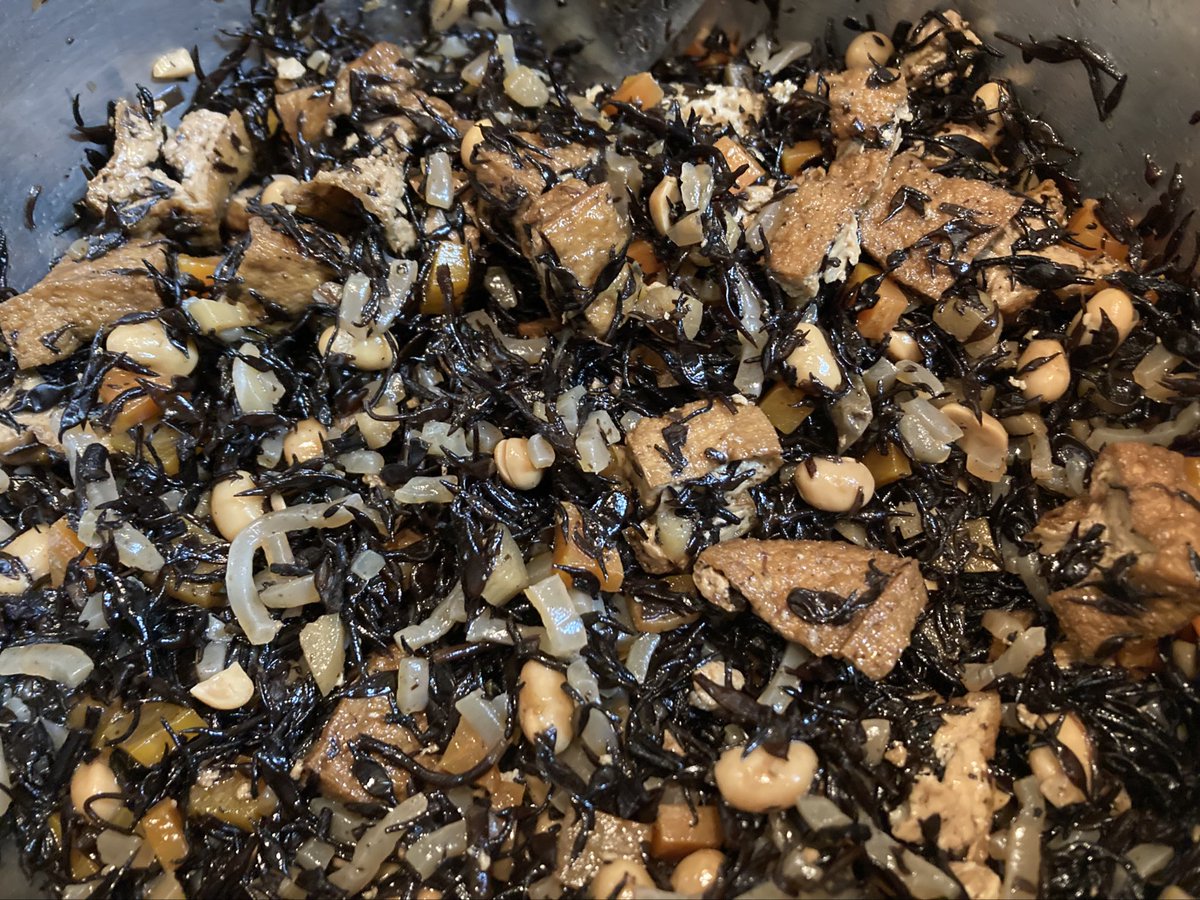 まるまる@お疲れちゃん tweet media