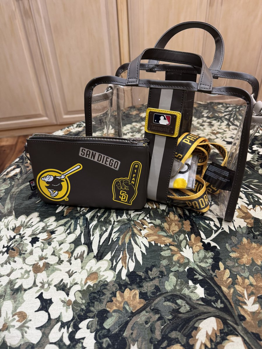 Gatorsmom 🐭🔫 tweet media