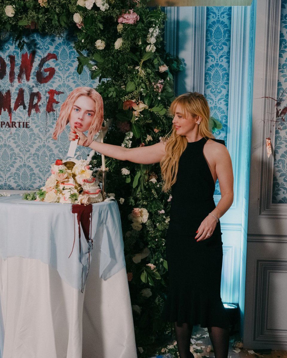Oups, on dirait que le mariage a tourné en cauchemar...🩸

Wedding Nightmare : deuxième partie, le 8 avril au cinéma. 

#WeddingNightmare