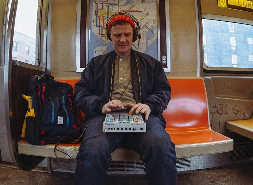 designboom's tweet image. portable #retrofuturistic sampler plays tracks through embedded speaker for on-the-go DJ set designboom.com/technology/por…