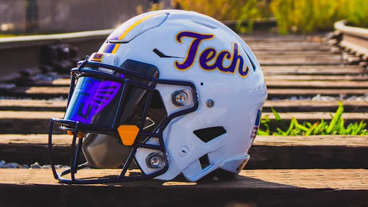 Dropback tweet media