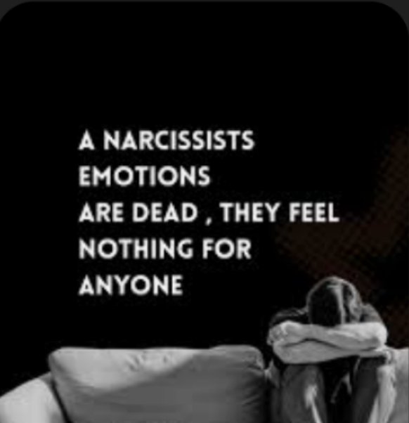 CookieKL's tweet image. They are #vacant inside  
#Narcissist
 💯👇👇👇😡🚩🚩🚩
