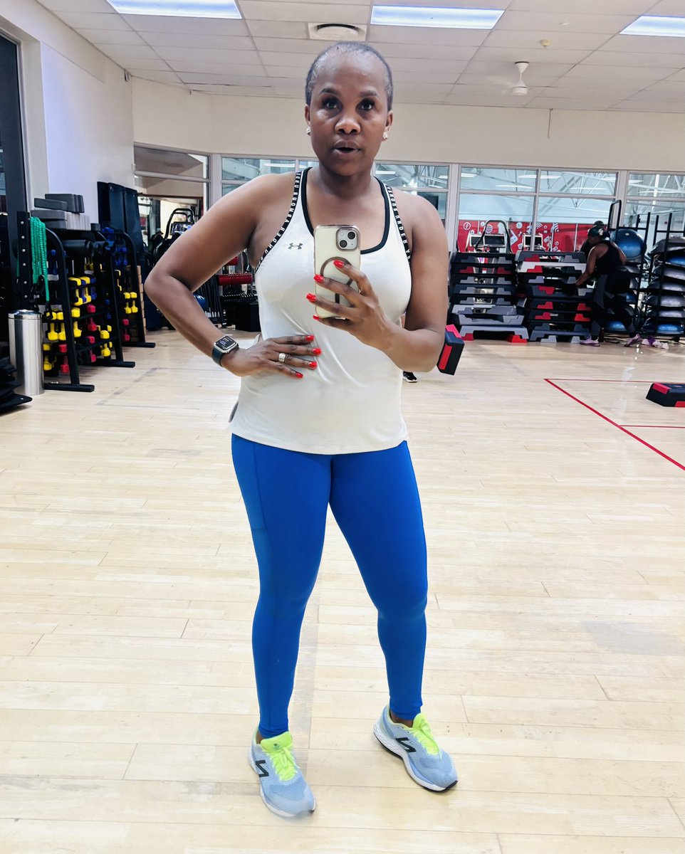 𝗠𝗮khosi tweet media