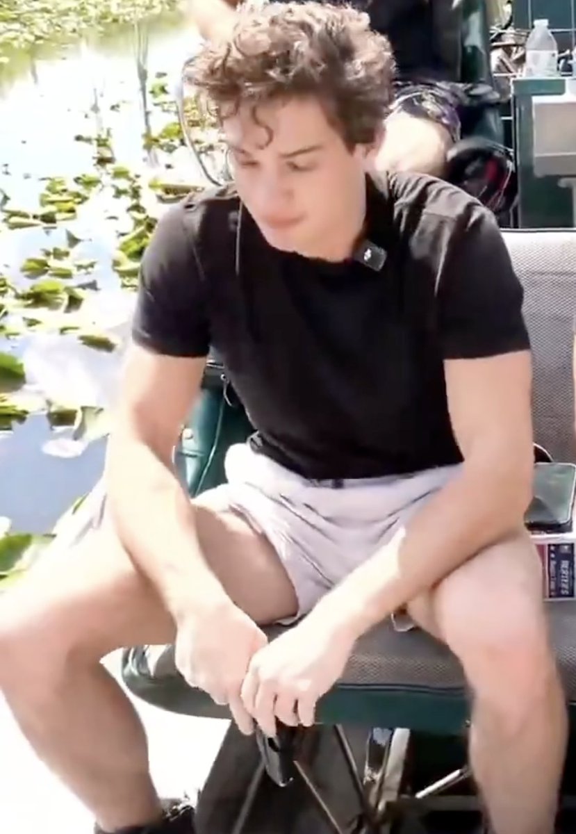 Tom of the Hills tweet media