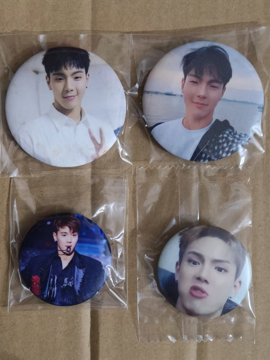 Last min freebies for #MONSTAXinKL 😁
Just RT this post and say hi to me tomorrow ☺️ will update my ootd on d-day see u guys and have fun monbebe 🫶🏻