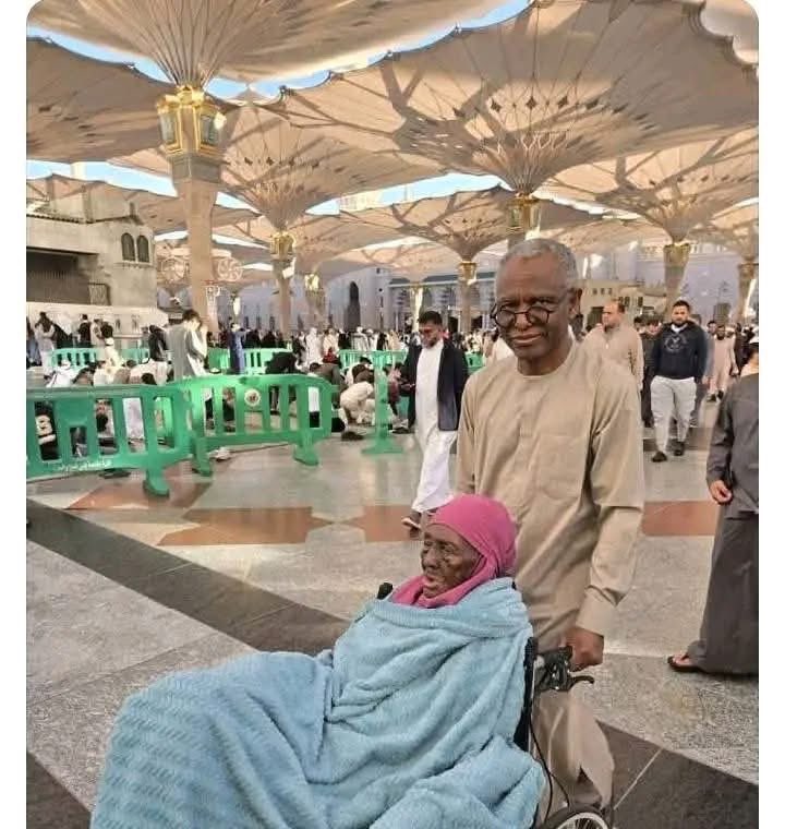 jrnaib2's tweet photo. Losing a mother during these trying times is truly one of the most difficult experiences anyone can face.

My thoughts and prayers are with Mallam Nasir El-Rufai and his entire family.

May her gentle soul rest in perfect peace. https://t.co/NWQfGIUDzM
