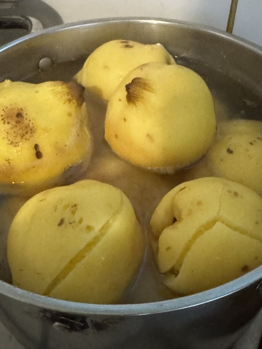 Huberto Bourlon “el Guiso” tweet media