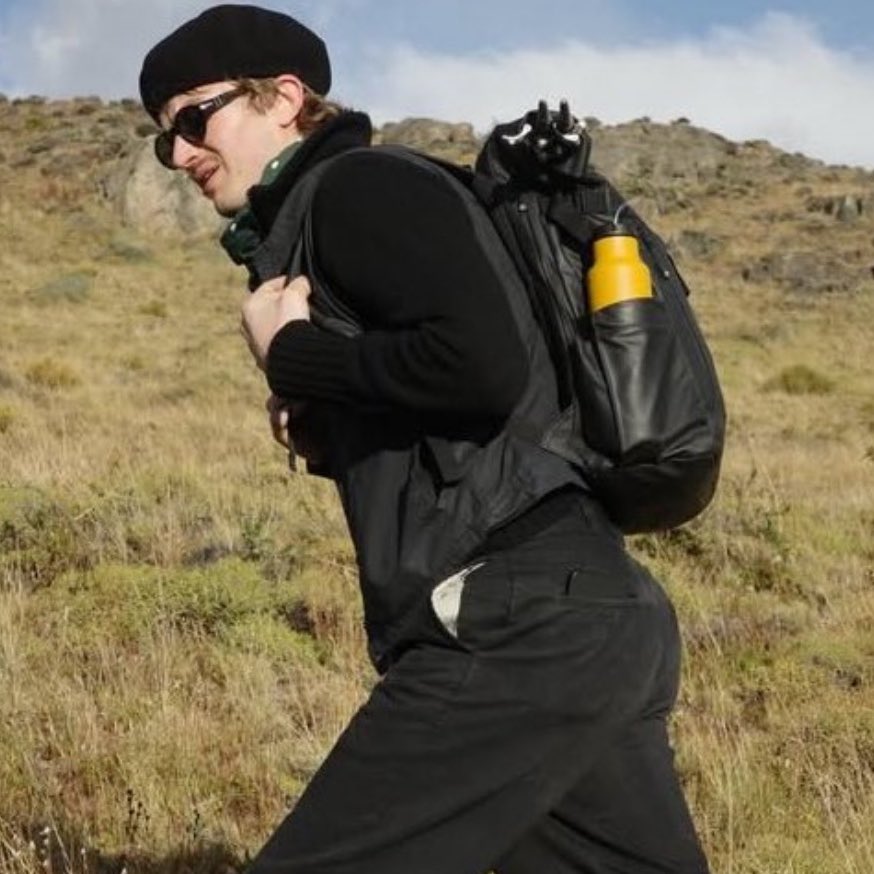 mari 🍒🎱🐆 tweet media