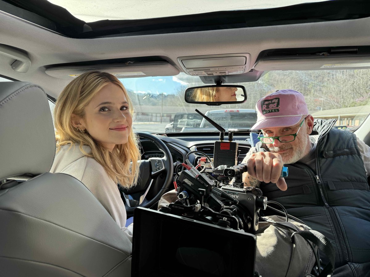 Keslow Camera tweet media