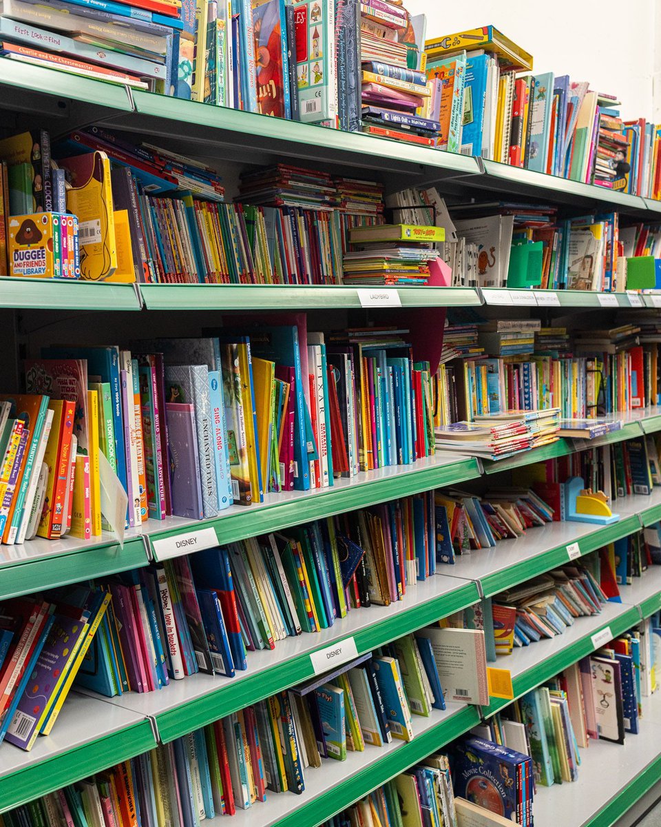 ToyboxProjectUK's tweet photo. 🗄️SHELF OF THE WEEK🗄️ 

Welcome to the ToyBox Project's vast library! 📖

We have:
- Welsh books
- Baby books
- Craft books
- Collections such as Famous Five, Horrible Histories, and Horrid Henry
- Encyclopaedias 
- More! 📚

#books #secondhand #toycharity https://t.co/9JNvFKyfNU