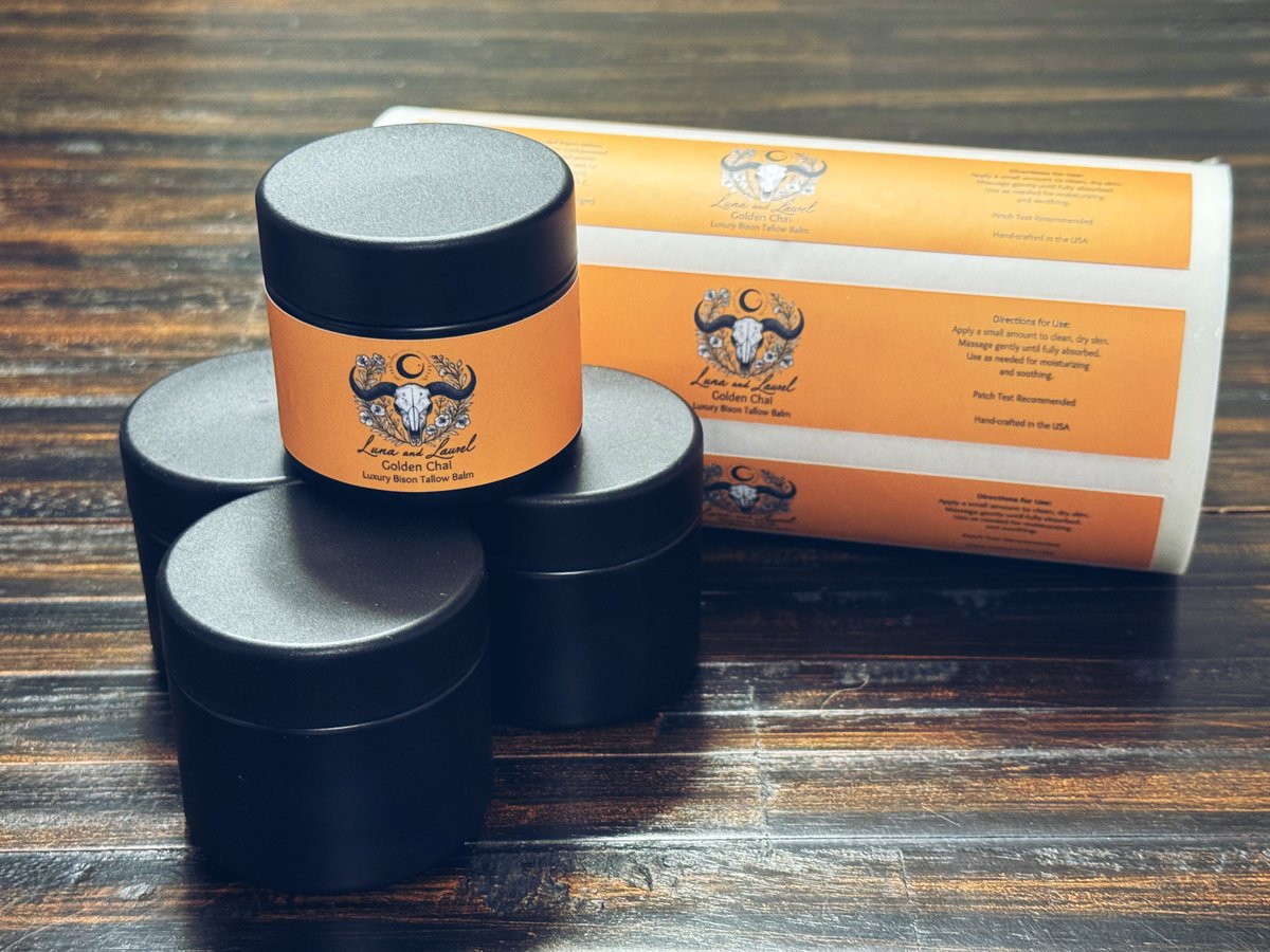 Luna and Laurel tweet media