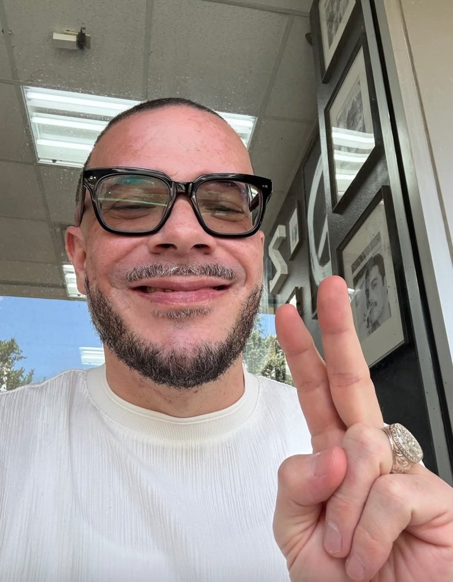 كلمة حق لاتقطع رزقا2 tweet media